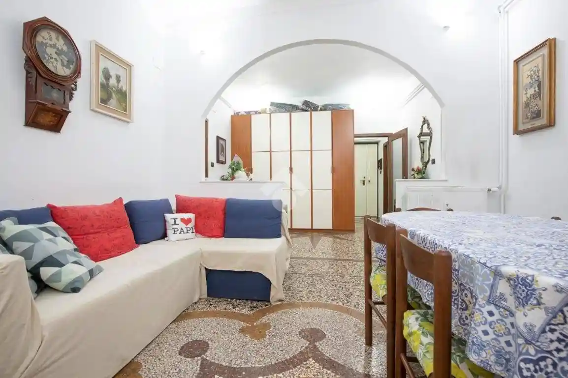 Appartamento in vendita a Genova