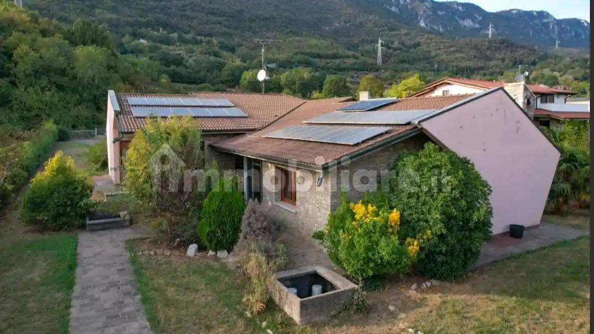 Villa in vendita a Brescia