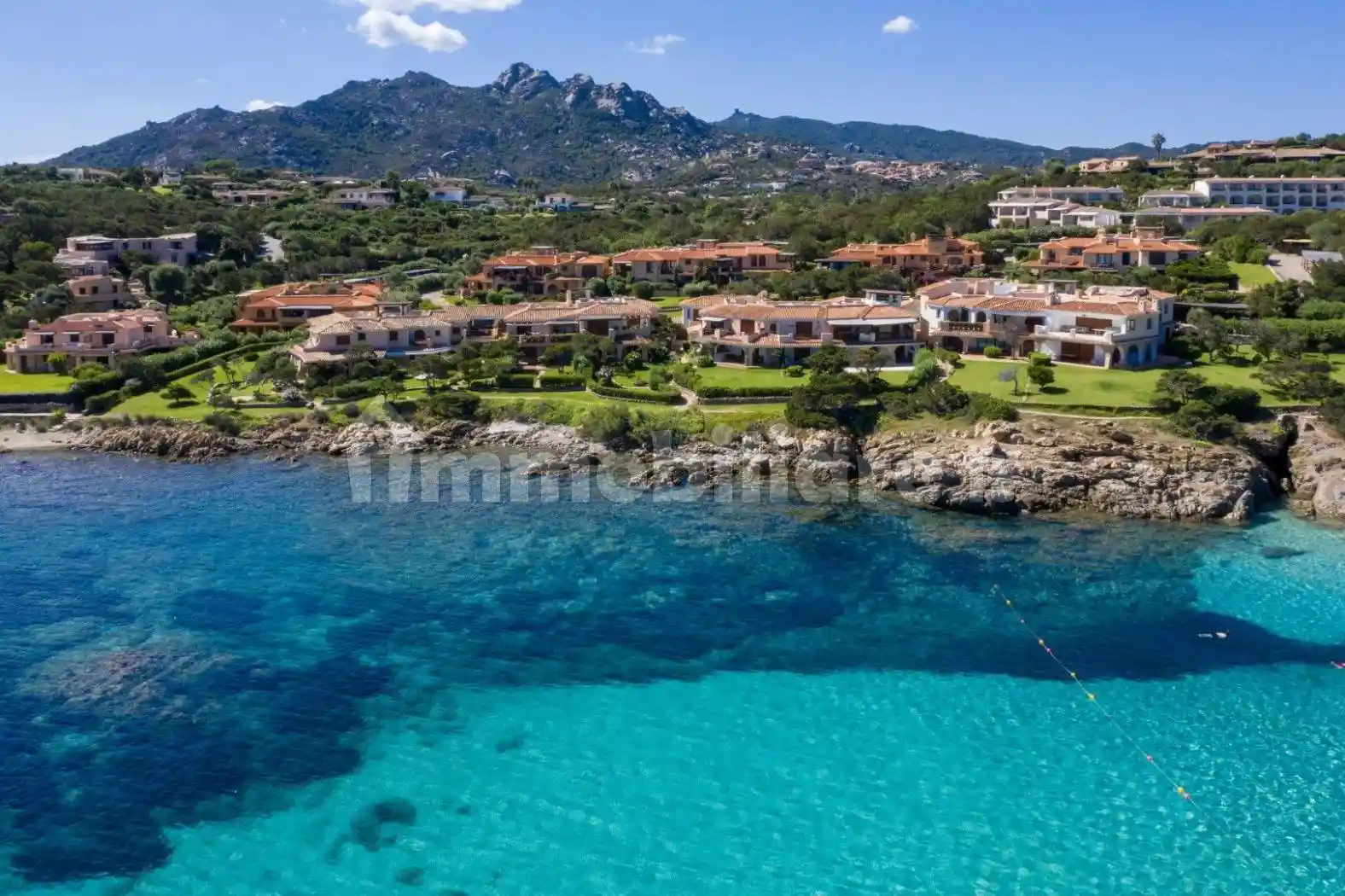 Appartamento in vendita a Arzachena