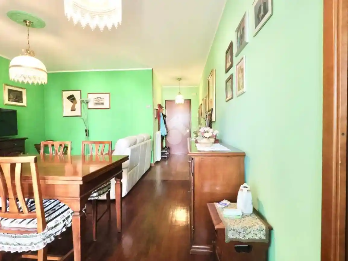 Appartamento in vendita a Reggio Emilia