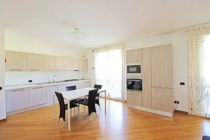 Trilocale via locatelli, Calcinate - foto 4