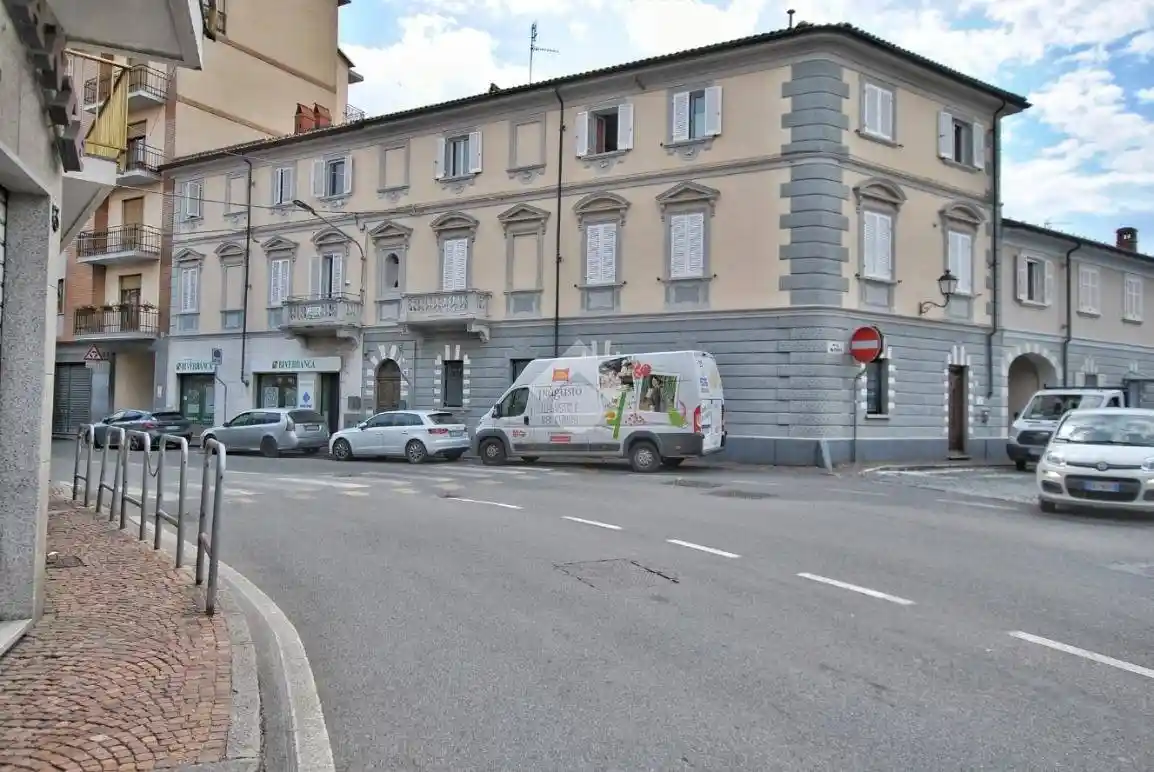 Trilocale piazza Giacomo Matteotti 1, Centro, Cigliano - foto 3