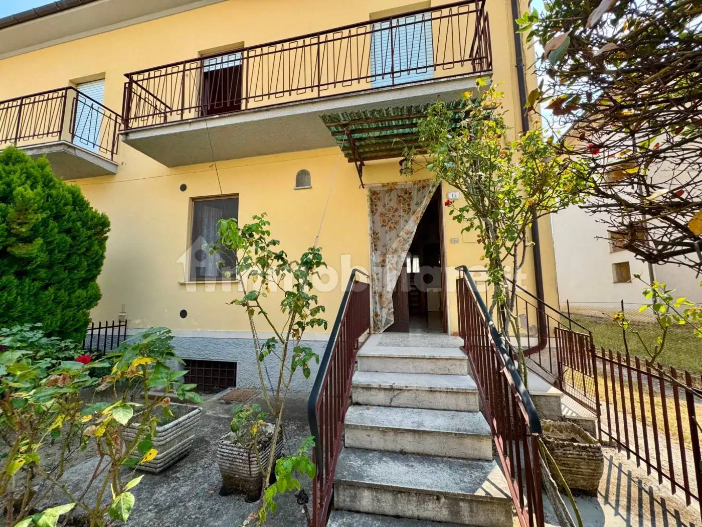 Casa indipendente in vendita a Tornimparte