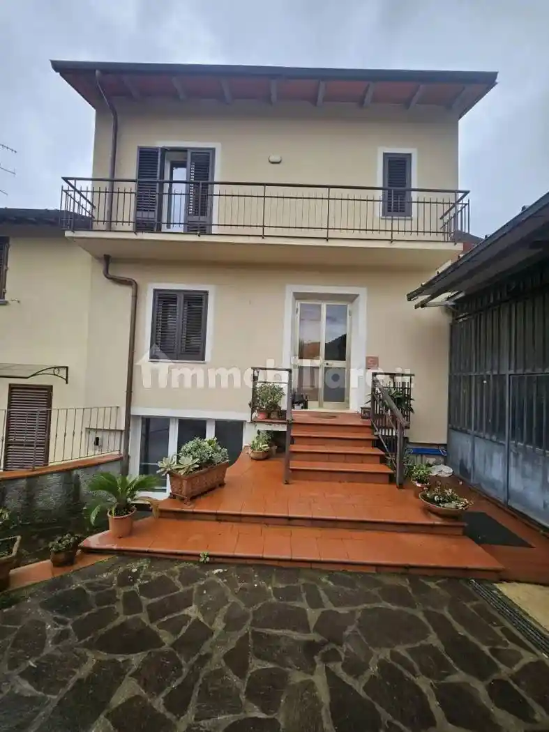 Villa in vendita a Montemurlo