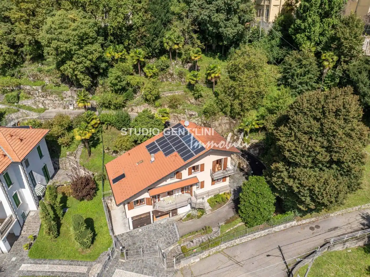 Villa bifamiliare via Monte Santo 11, Bedero, Brezzo di Bedero - foto 4