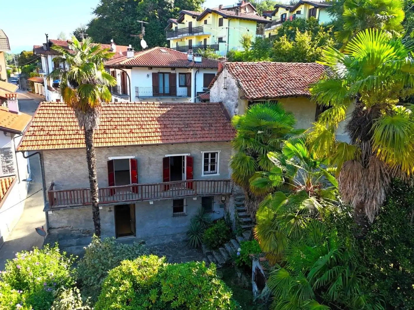 Villa in vendita a Brovello-Carpugnino