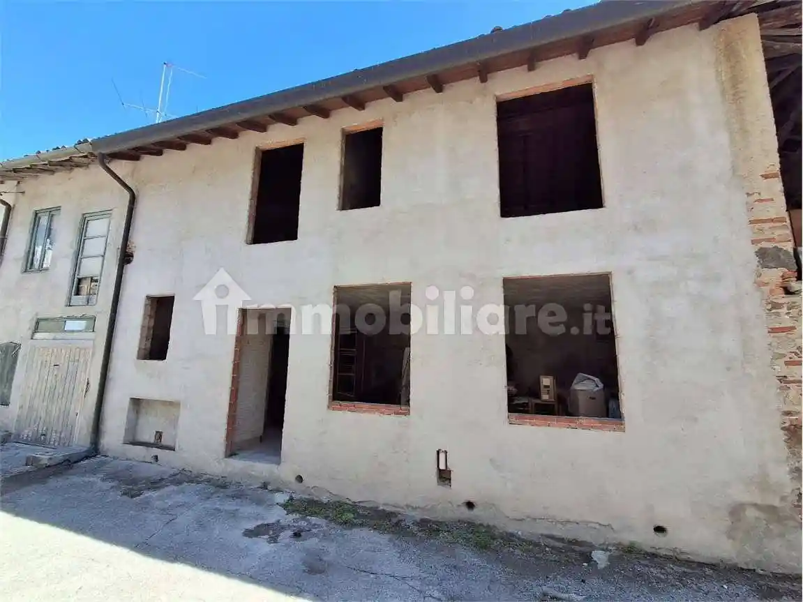 Rustico - Casale in vendita a Olgiate Molgora