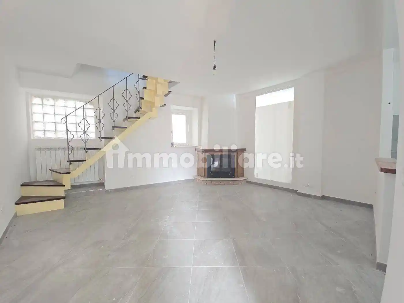 Terratetto unifamiliare Santissimi 5 bis Vestina Marsicana, 26, Bagno - Monticchio, L'Aquila - foto 2