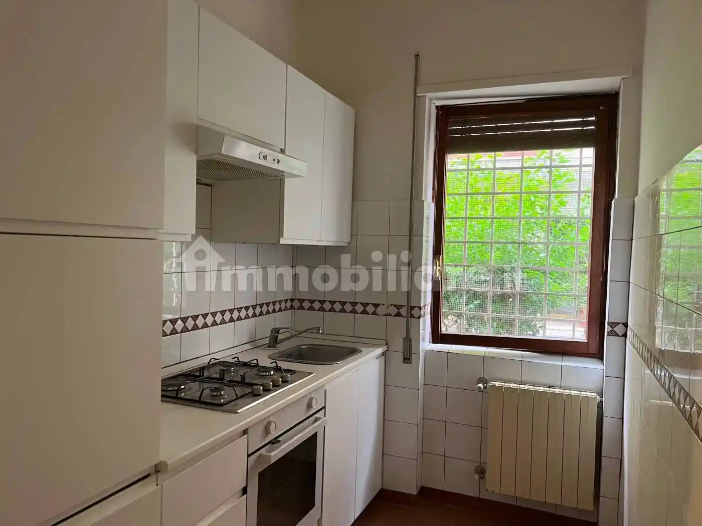 Bilocale via Cassia 834, Tomba di Nerone, Roma - foto 2