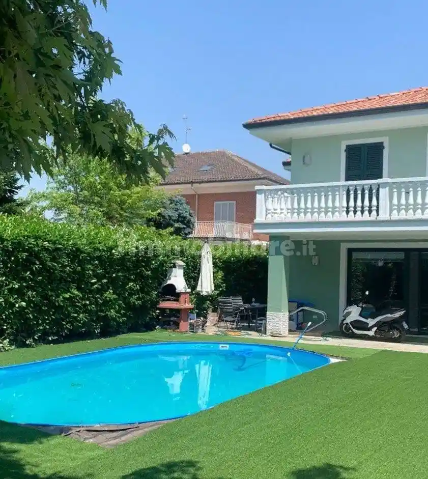 Villa in vendita a Alessandria