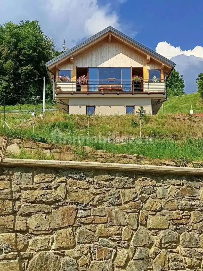 Villa in vendita a Arta Terme