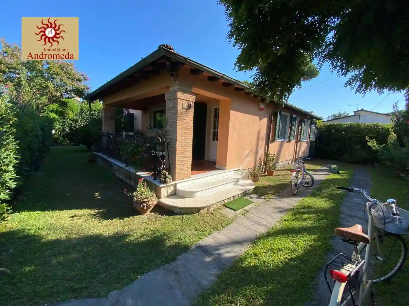 Villa - foto 2