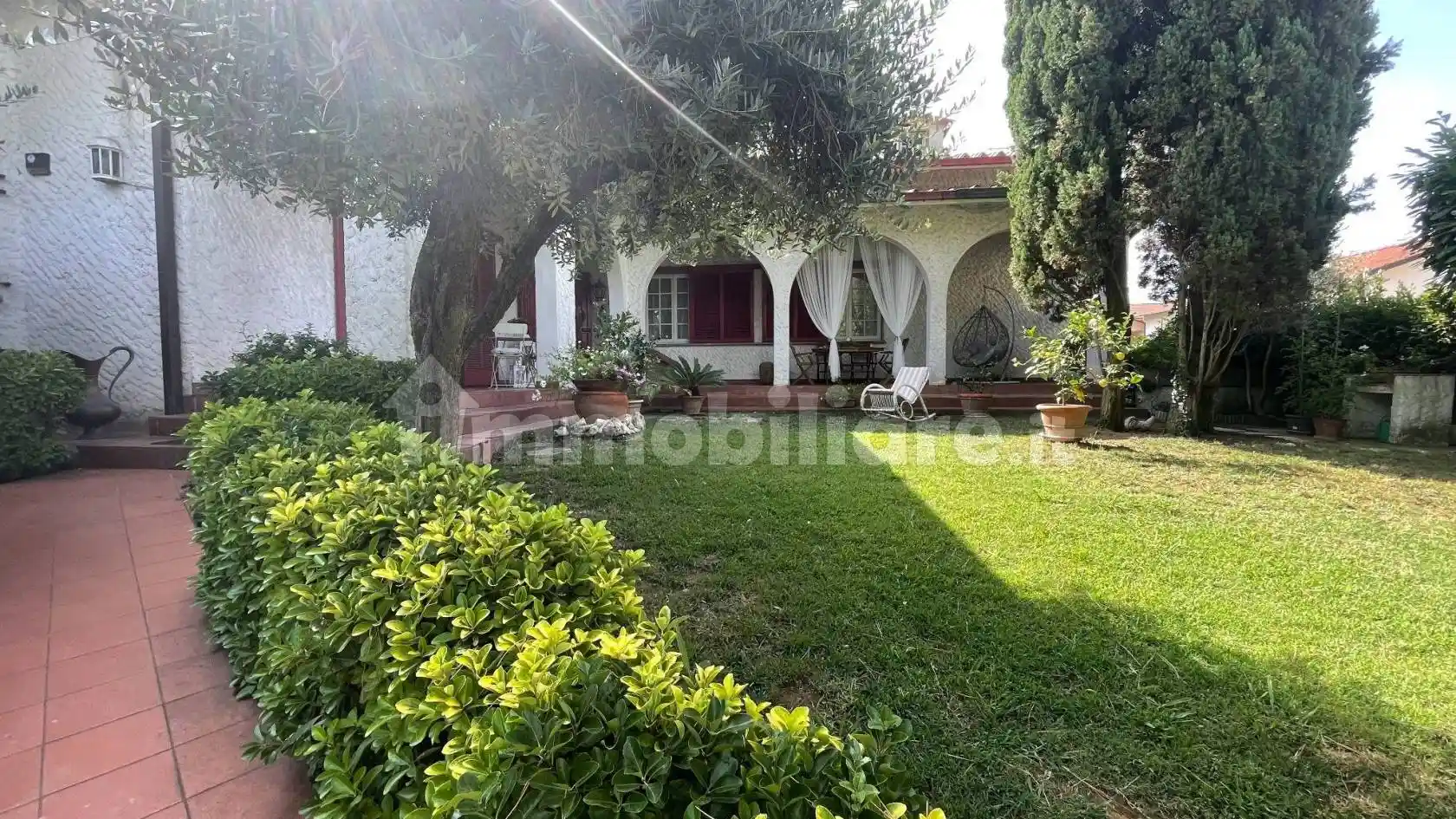 Villa in vendita a Montecatini-Terme