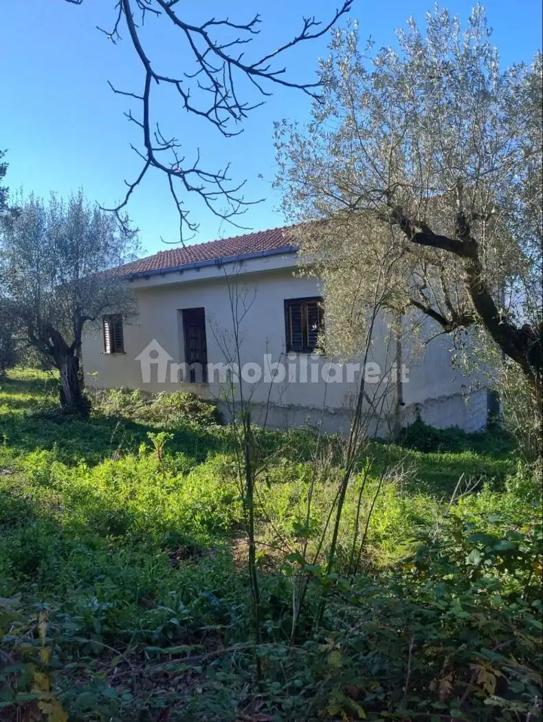 Casa indipendente in vendita a Valva