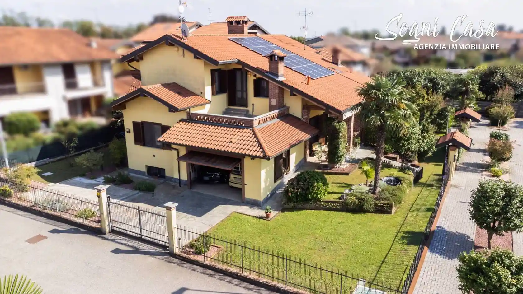 Villa in vendita a Oleggio