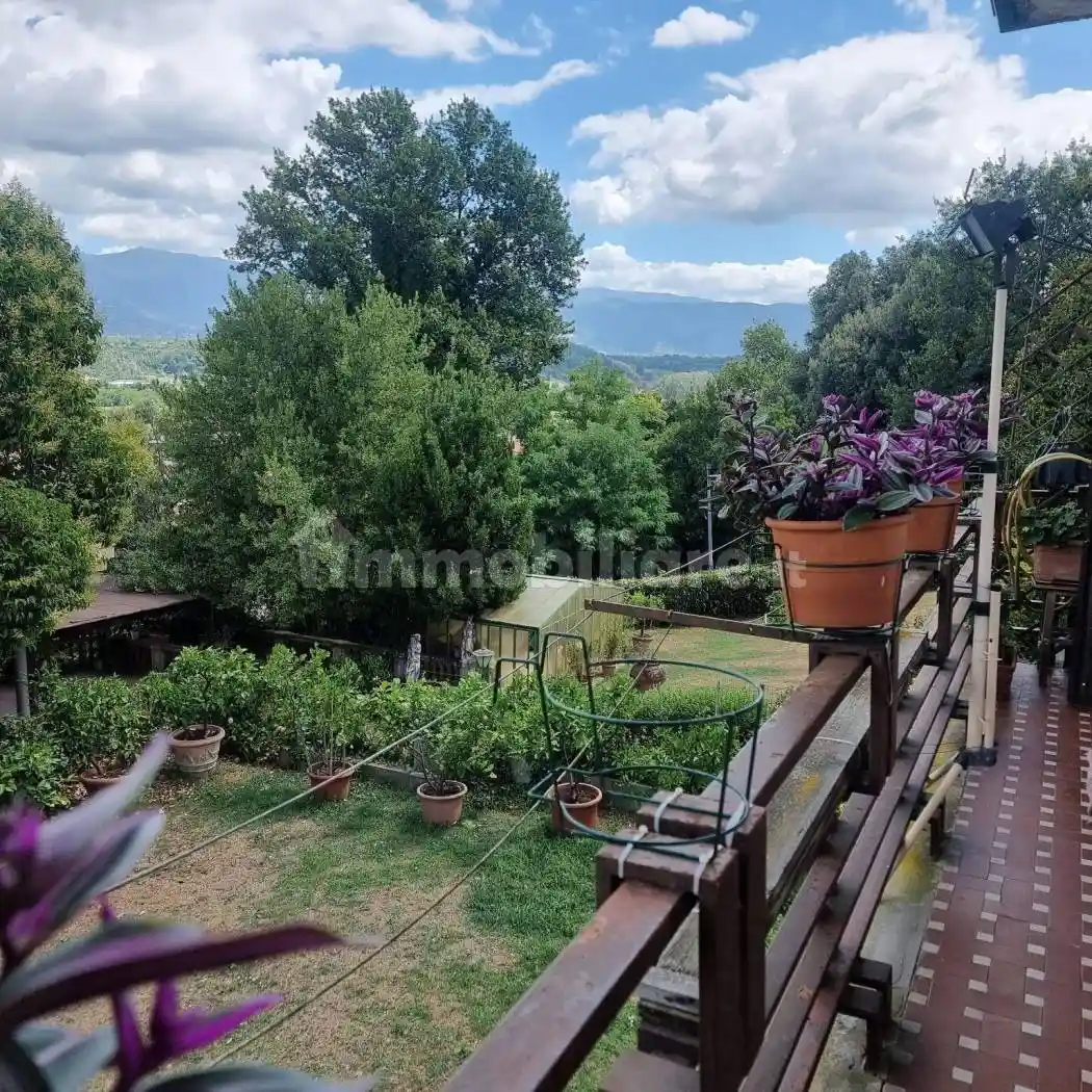 Villa in vendita a Figline e Incisa Valdarno