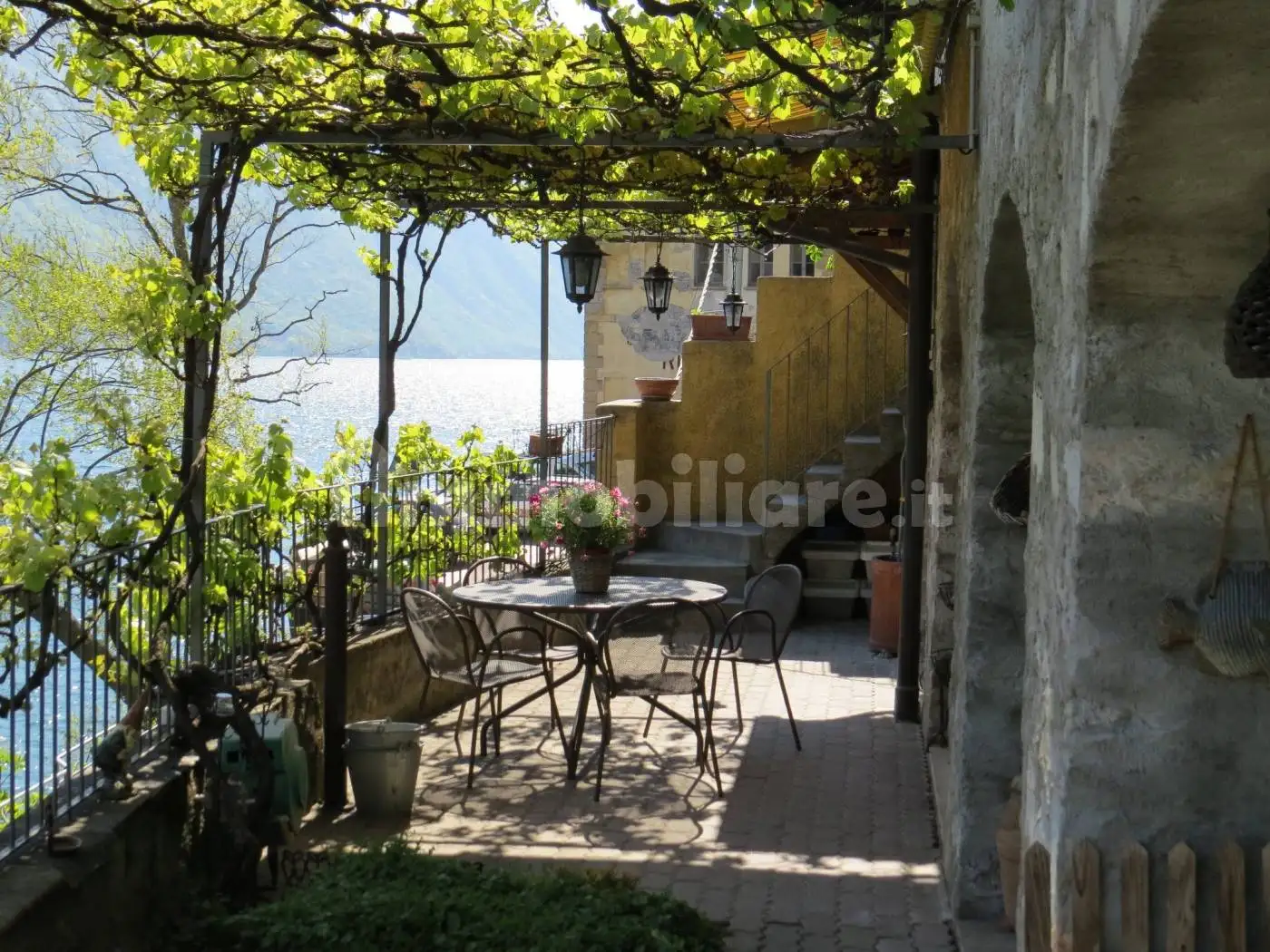 Villa in vendita a Valsolda