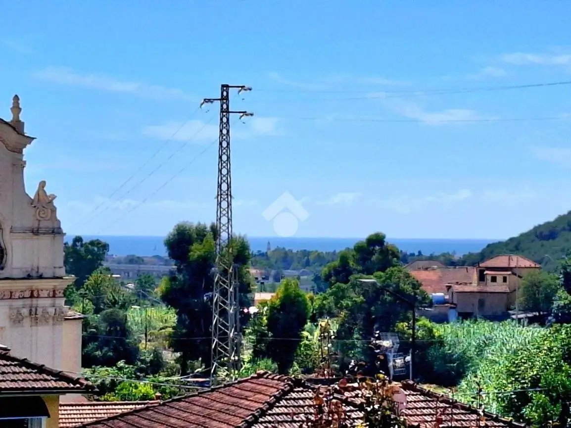 Appartamento in vendita a Diano San Pietro
