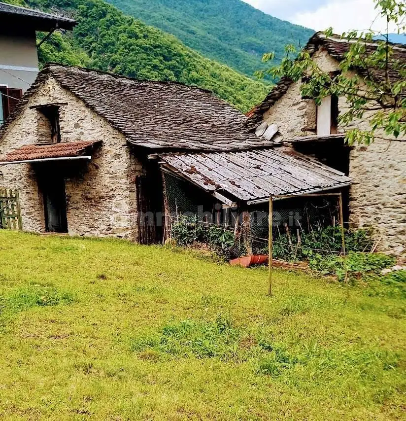 Rustico - Casale in vendita a Pieve Vergonte