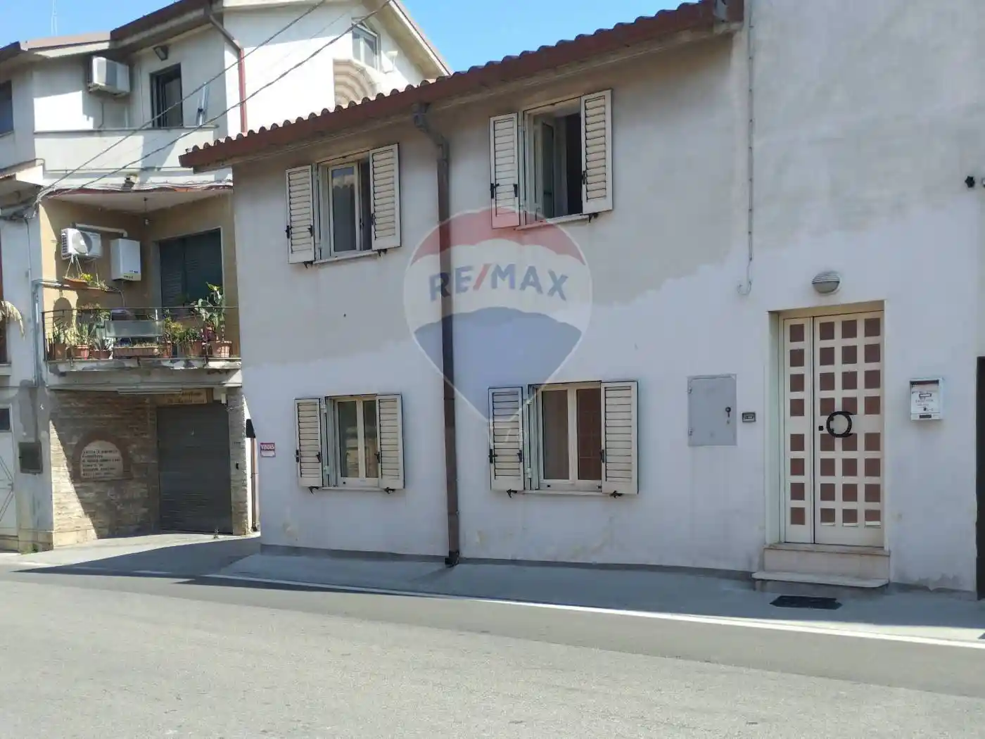 Terratetto plurifamiliare via Regina Margherita 157, Centro, Cappelle sul Tavo - foto 2