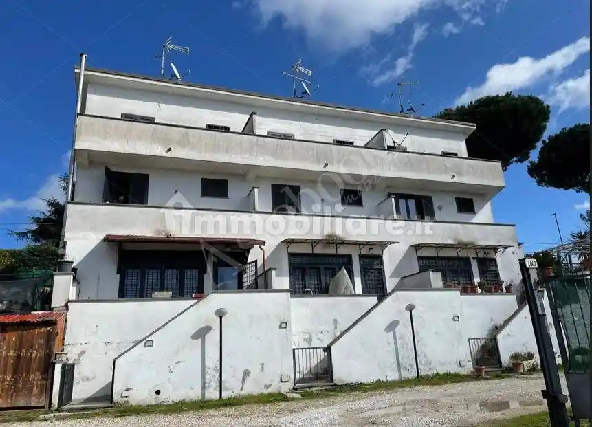 Villetta a schiera in vendita a Morlupo