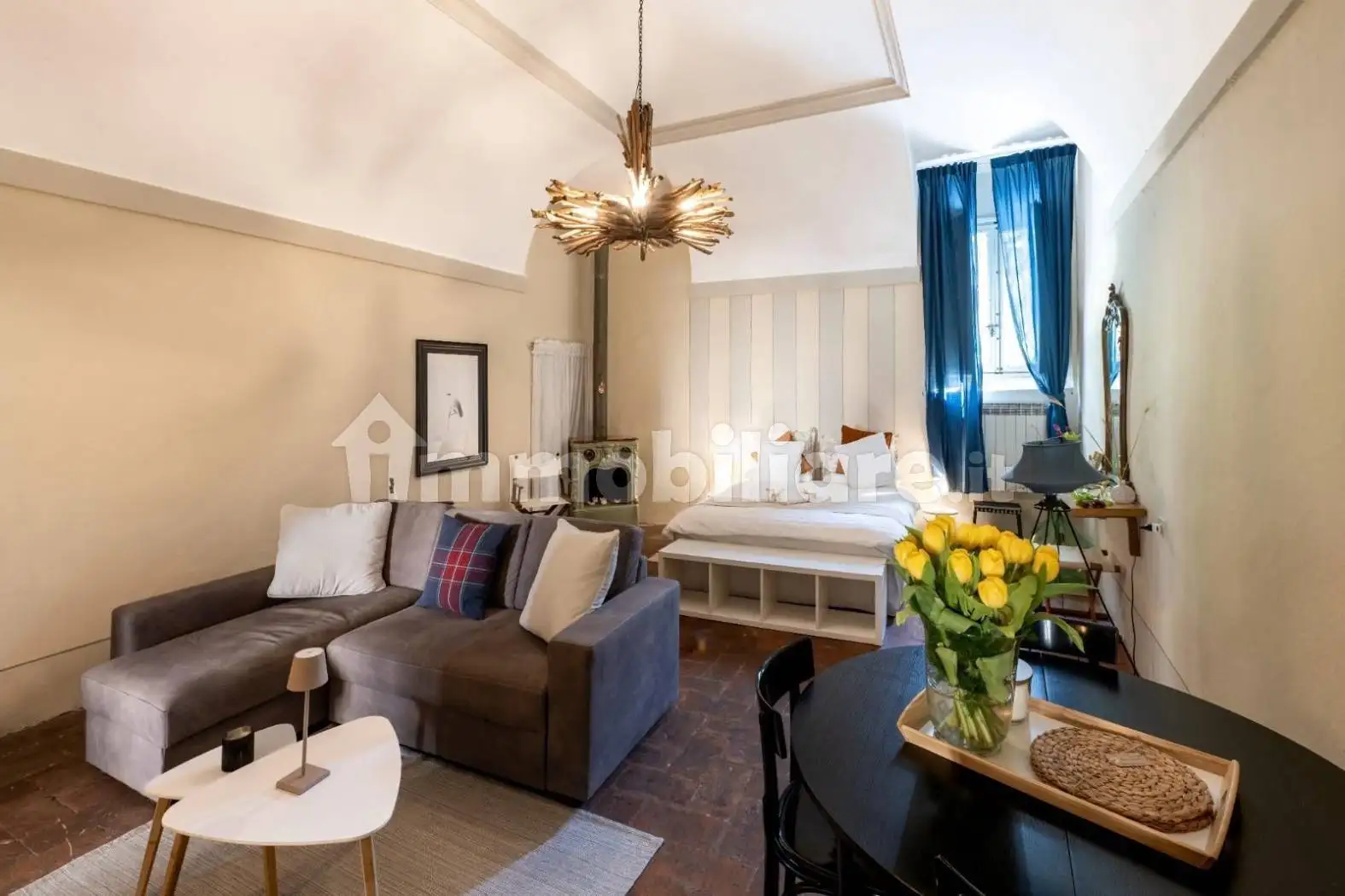 Appartamento in affitto a Sale Marasino