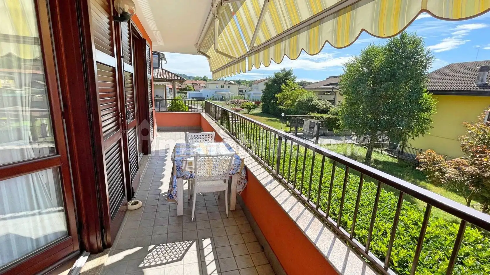 Appartamento in vendita a Senna Comasco