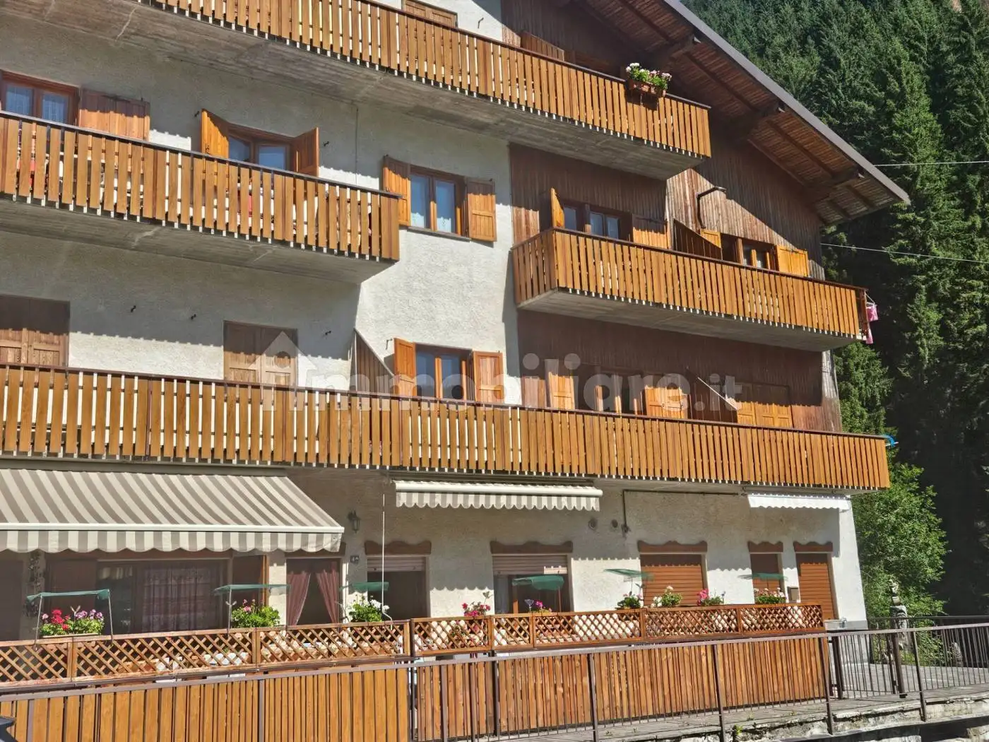 Appartamento in vendita a Valleve