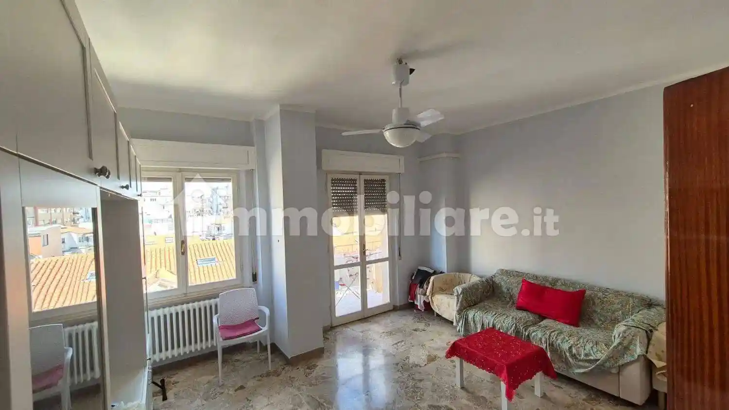 Appartamento in vendita a Falconara Marittima