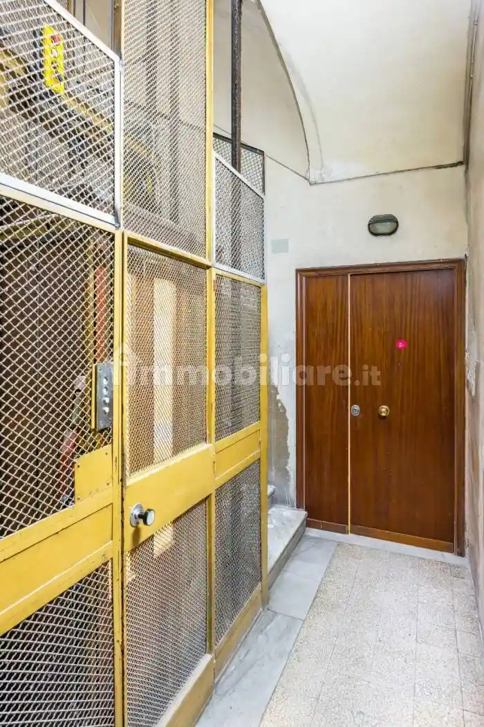 Bilocale via Firenze 32, Vasto, Napoli - foto 3