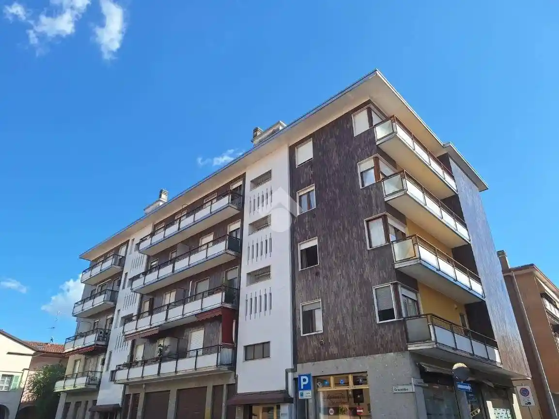 Appartamento in vendita a Magenta