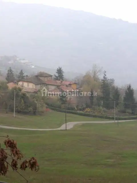 Rustico - Casale in vendita a Toano