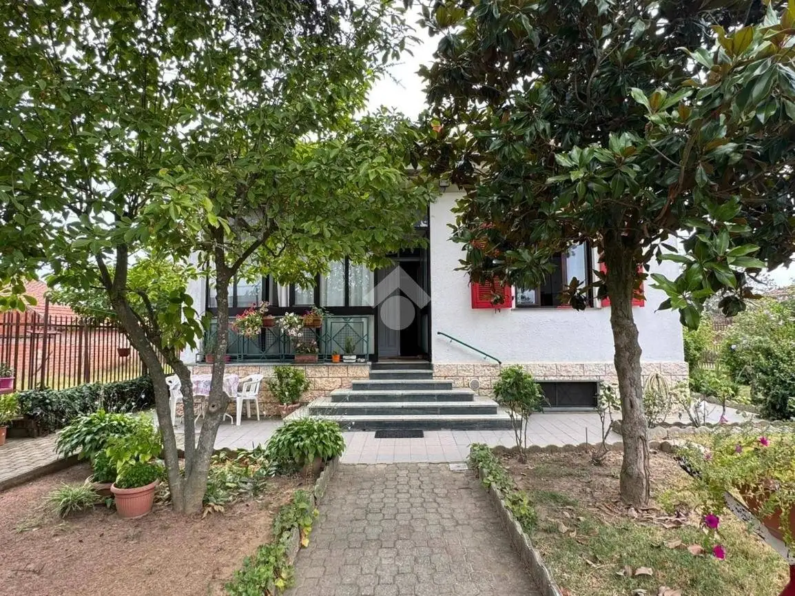 Casa indipendente in vendita a Sezzadio