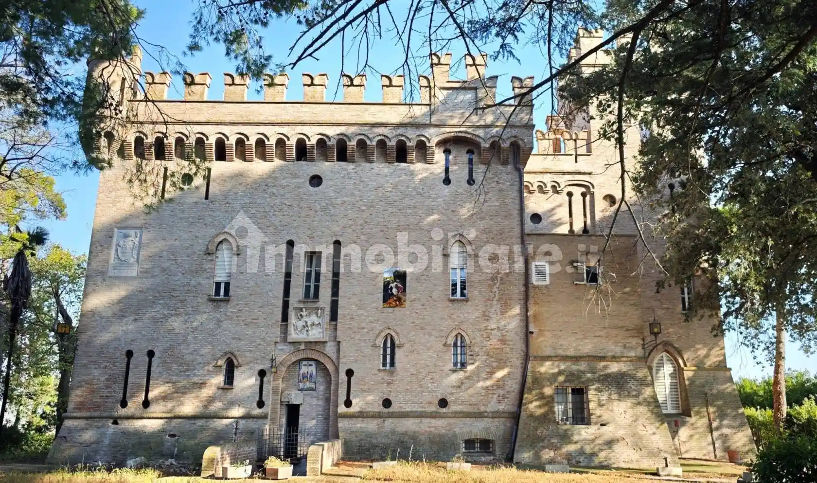 Palazzo - Edificio in Vendita - foto 2