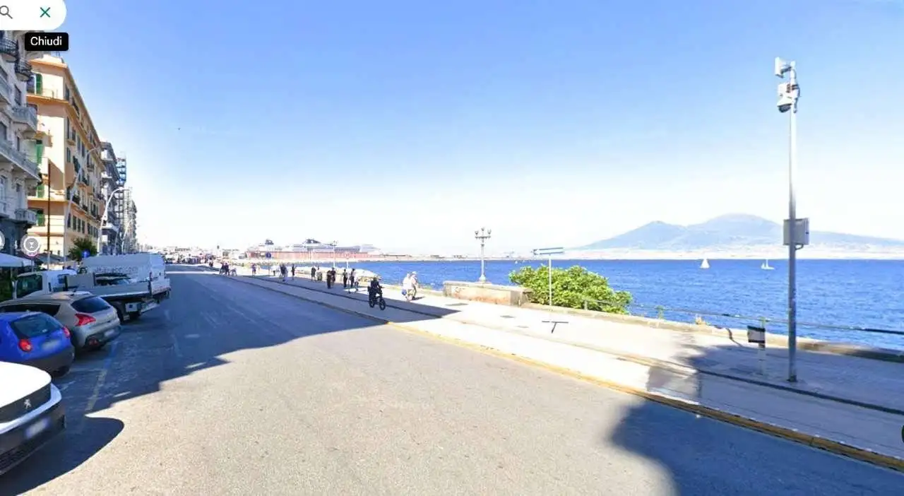 Appartamento in vendita a Napoli