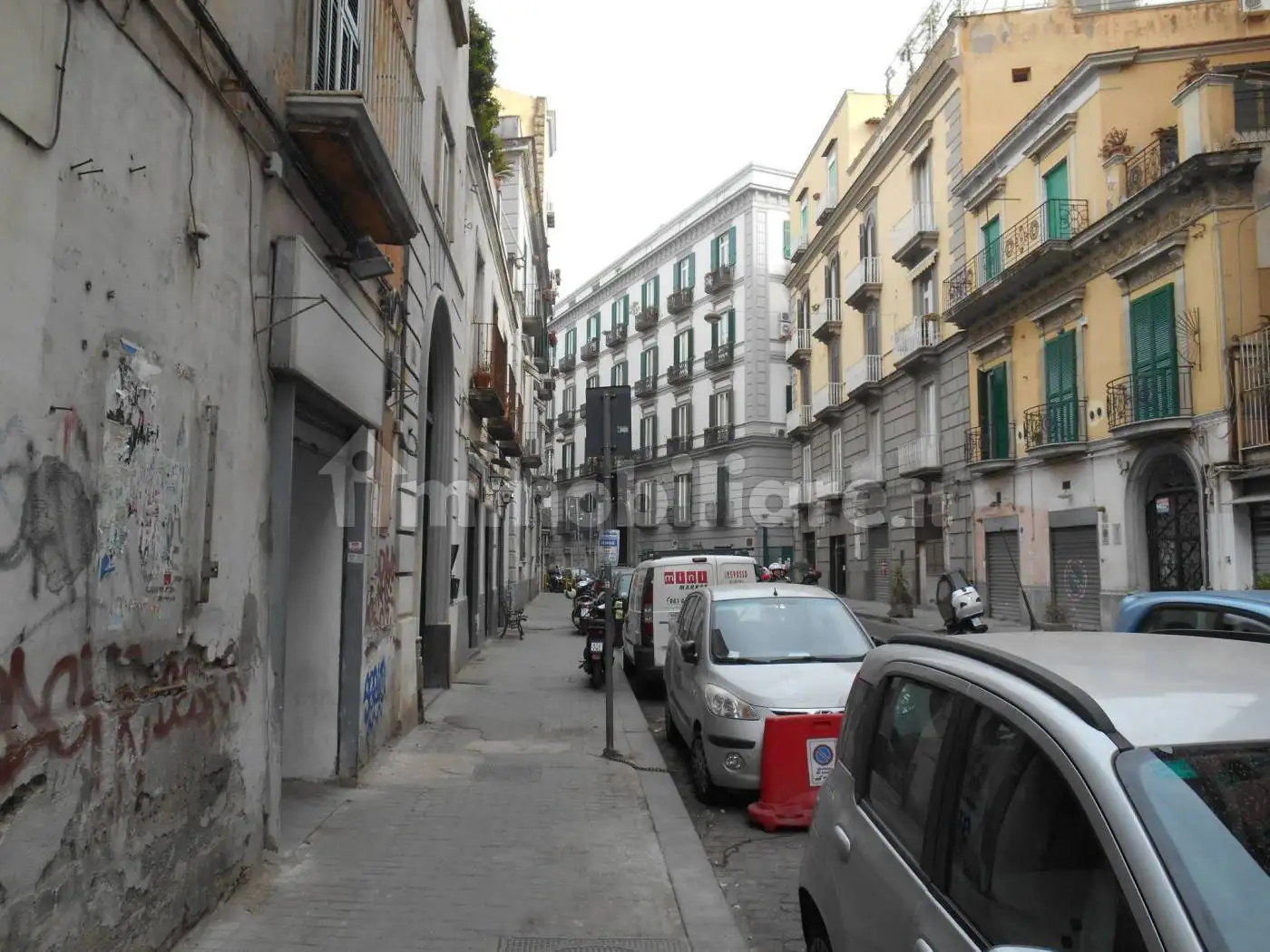 Appartamento in vendita a Napoli