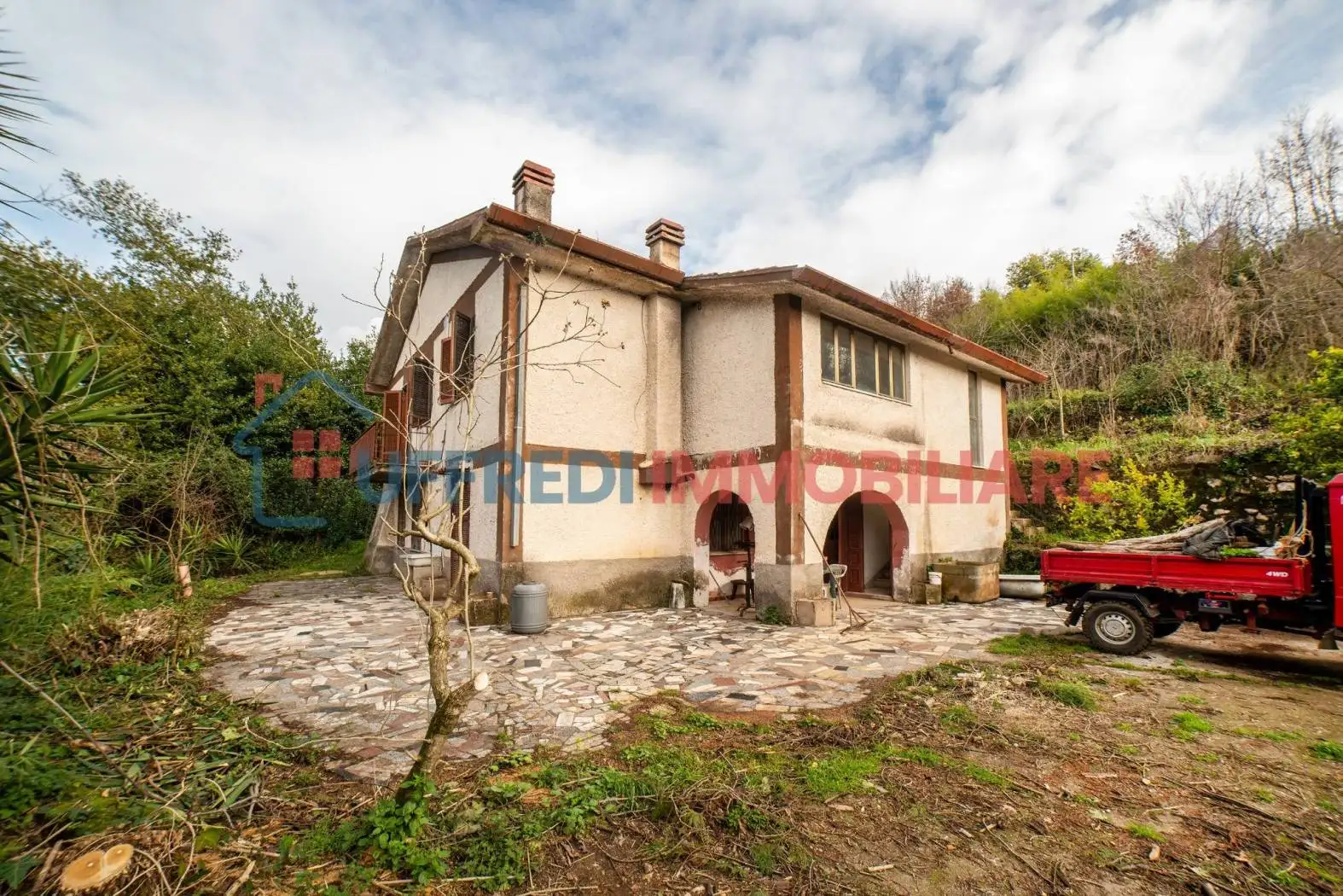 Villa in vendita a Giuliano di Roma