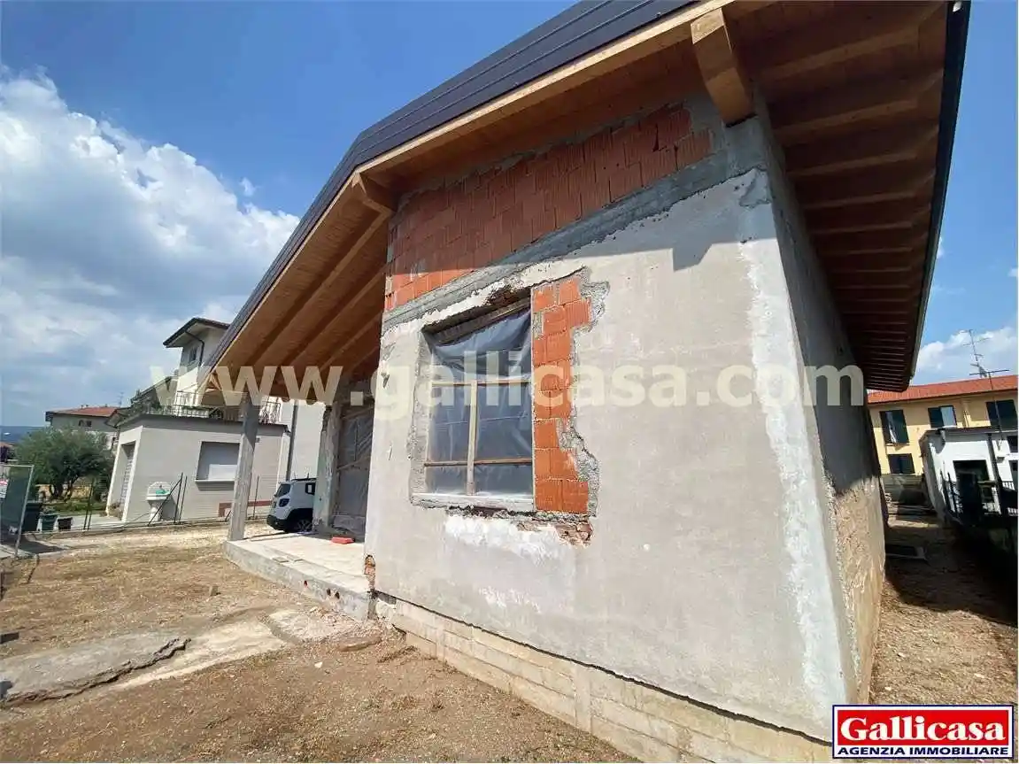 Villa in vendita a Mazzano