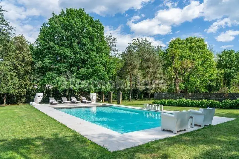 Villa in affitto a Lucca