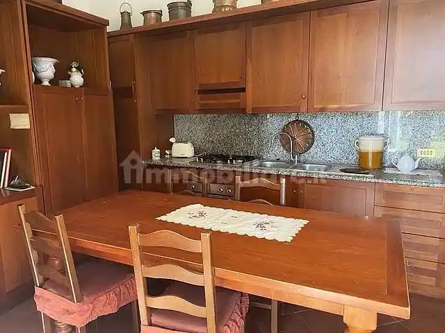 Villa in vendita a Monticello Brianza