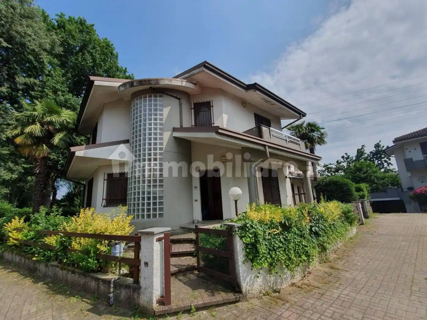 Villa in vendita a Settimo Milanese