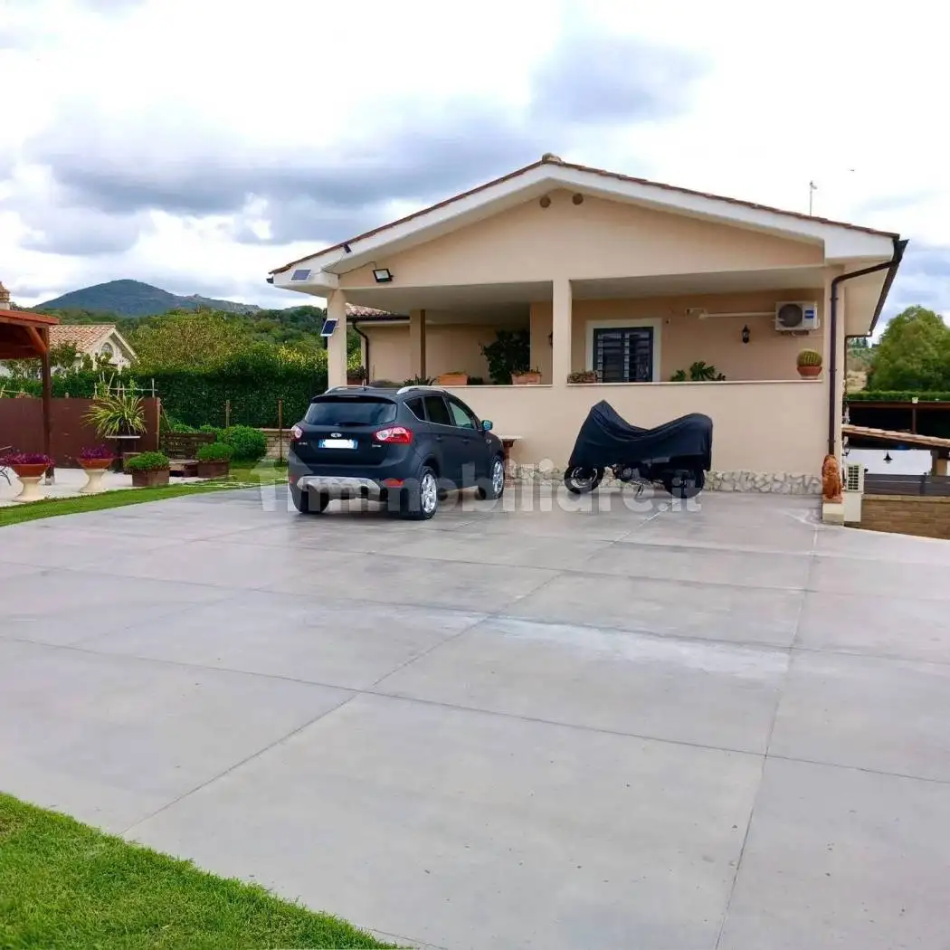 Villa in vendita a Cerveteri