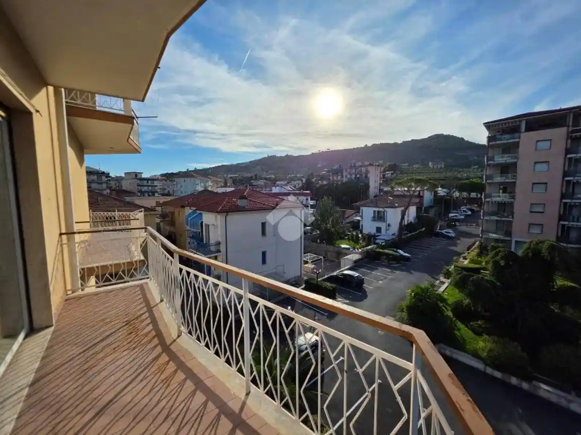 Appartamento in vendita a Taggia