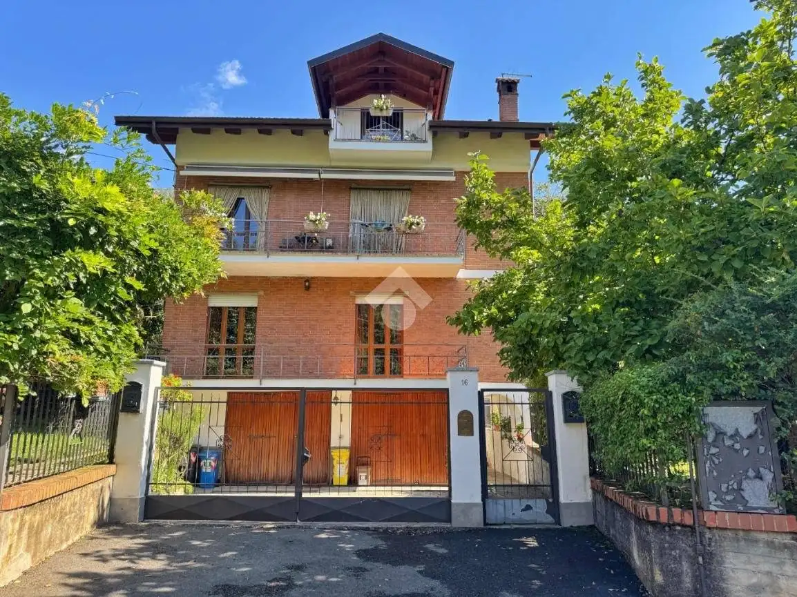 Appartamento in vendita a Val della Torre