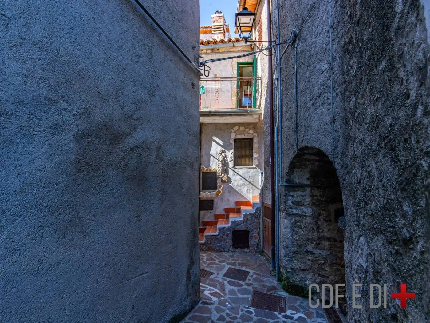 Trilocale buono stato, su più livelli, Ascrea - foto 2