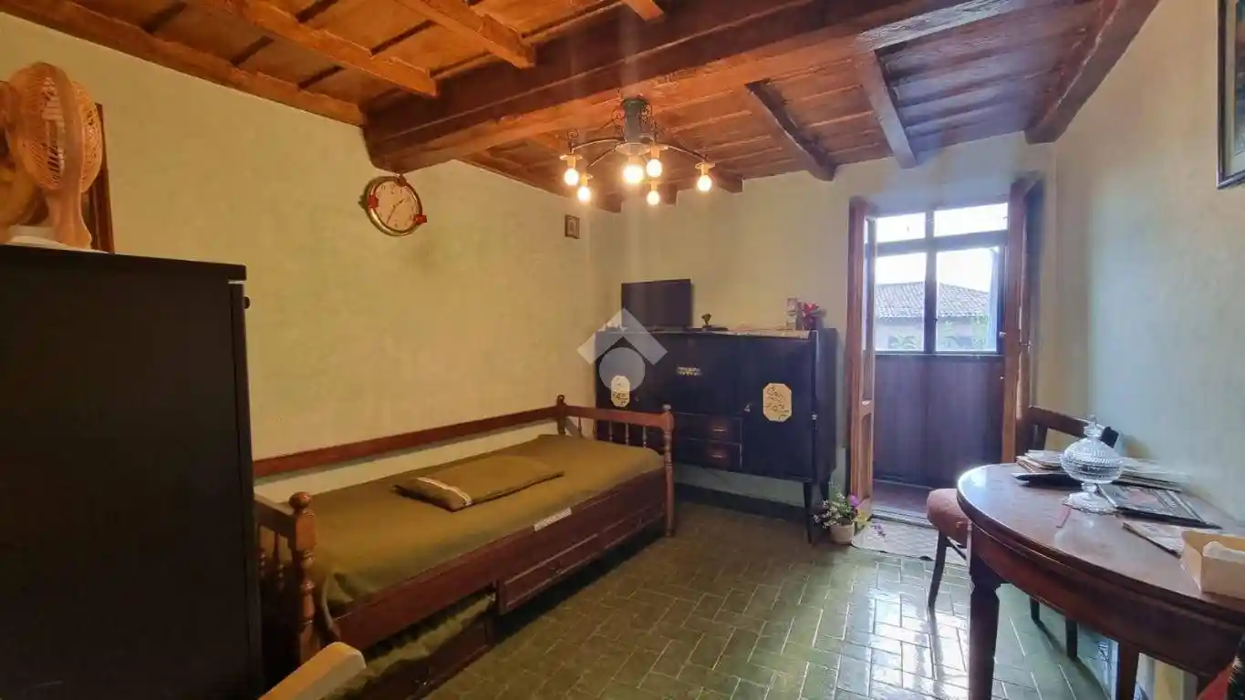 Palazzo - Edificio in vendita a Segni