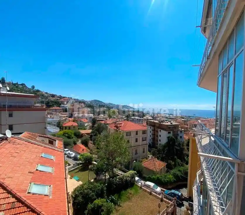 Appartamento in vendita a Sanremo