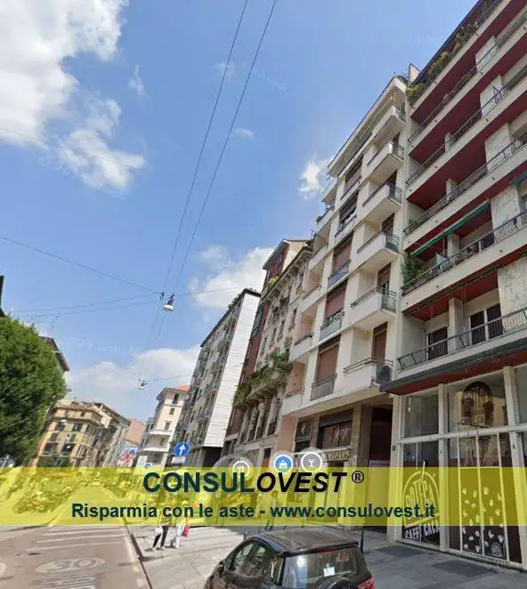 Appartamento in asta a Milano