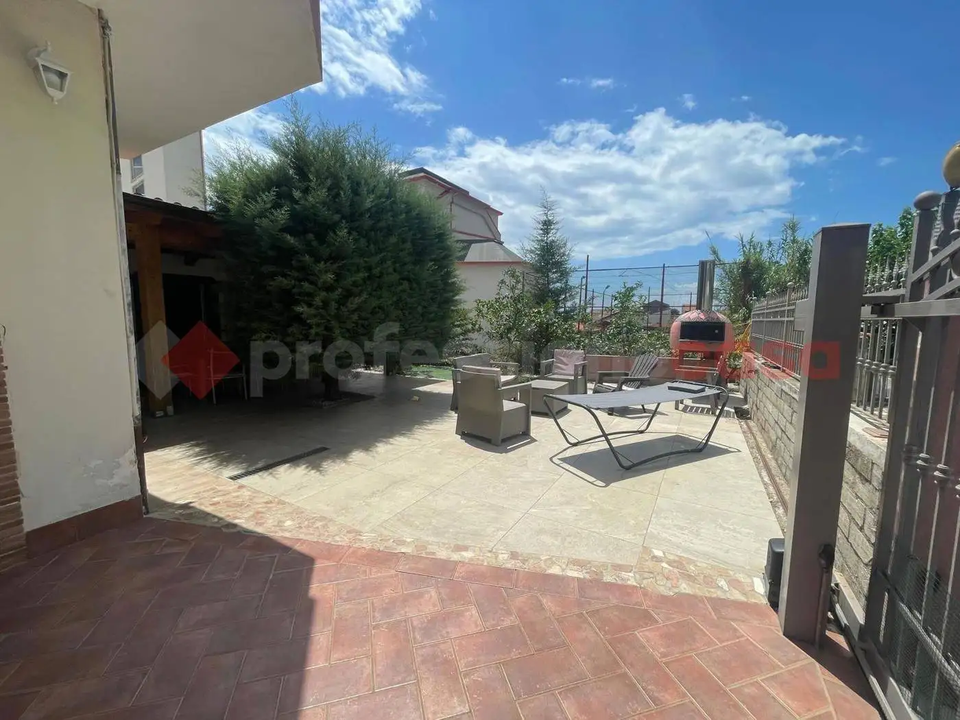 Villa in vendita a Falciano del Massico