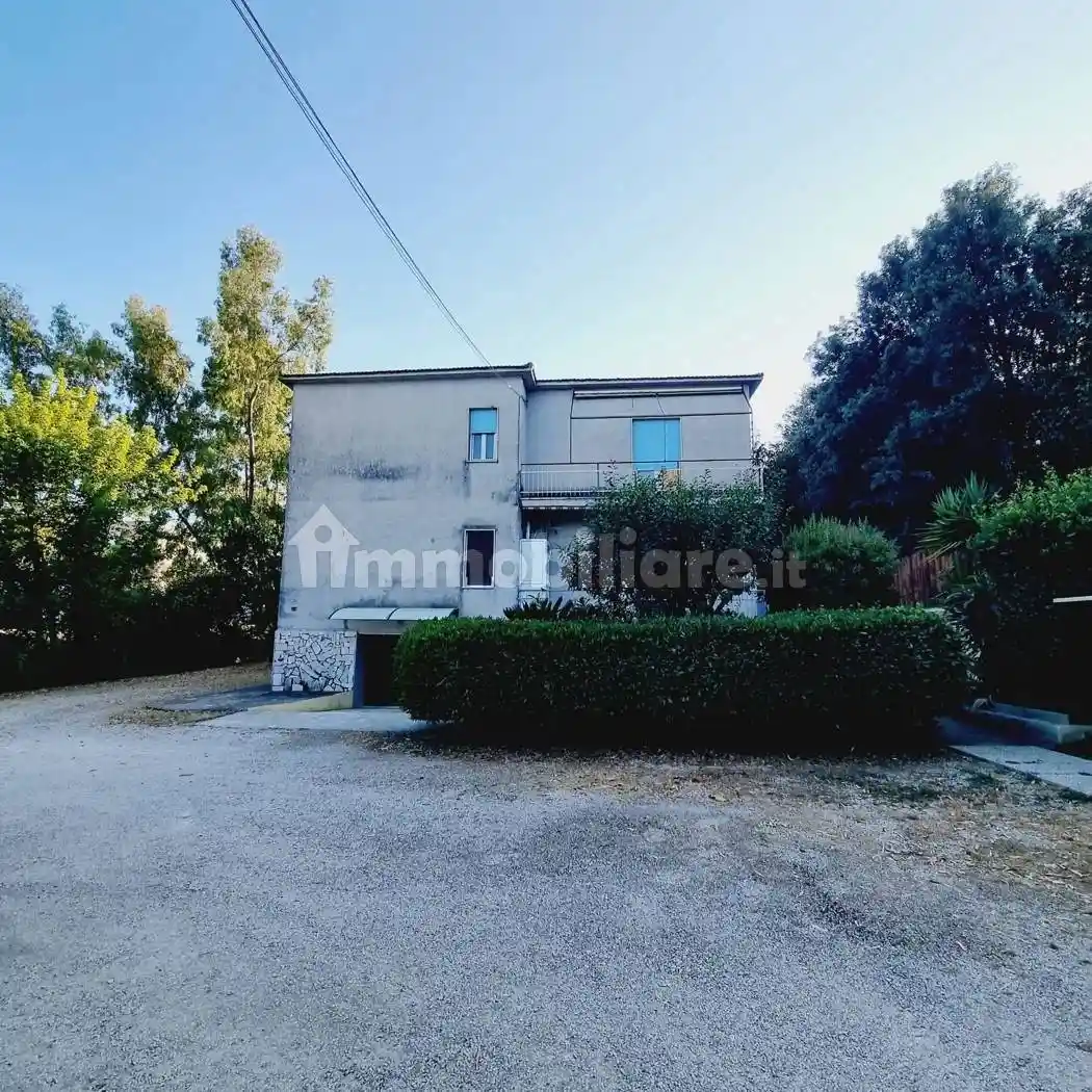 Appartamento in vendita a Aprilia